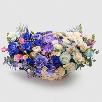 Букет в корзине Песня неба