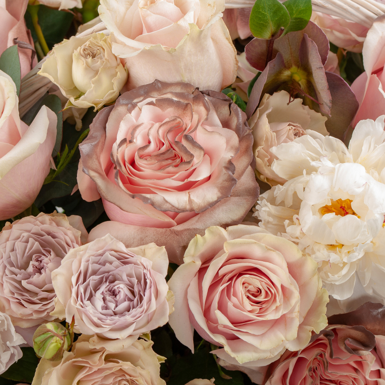 Букет в корзине Цветочный остров