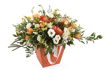 Букет в коробке Небесные огни