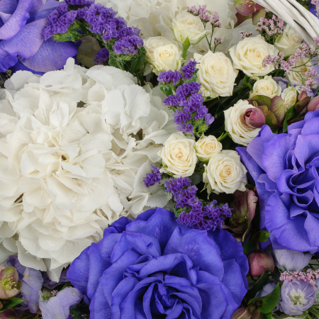 Букет в корзине Сиреневый вечер