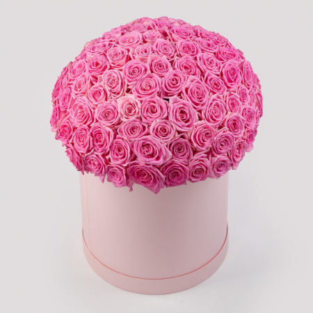 Букет в розовой коробке Жар сердца (101 роза)