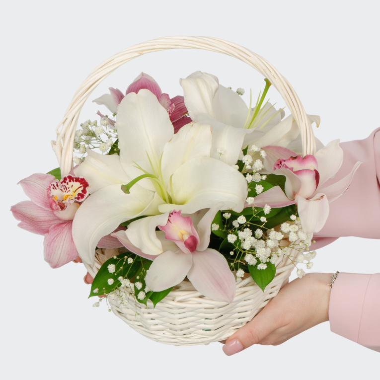 Букет в корзине Шепот луны