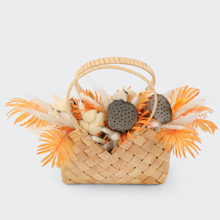 Букет в корзине Волшебный лотос