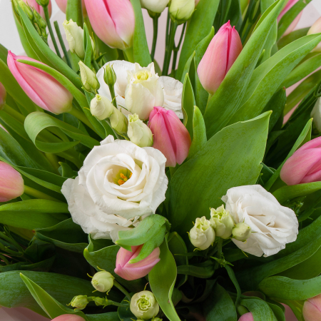 Букет Весенняя палитра (бело-розовая)