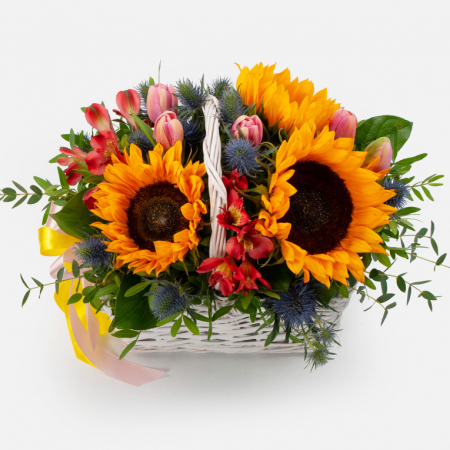 Букет Поцелуй солнца в корзинке