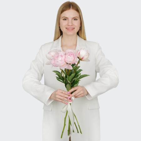 Букет из пионов 5 комплиментов