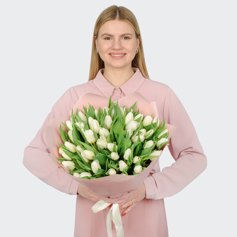 Букет 51 белый тюльпан