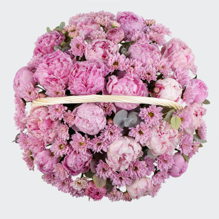 Букет в корзине Нежное прикосновение