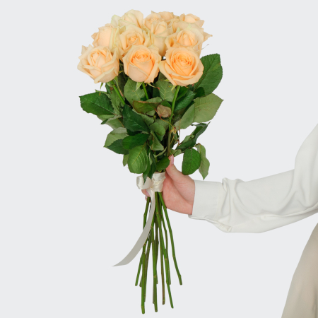 Букет 11 роз Пич Аваланш