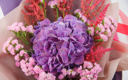 Букет с гортензией Озерная страна