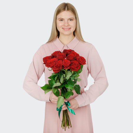 Букет 11 красных роз Ред Наоми (60 см)