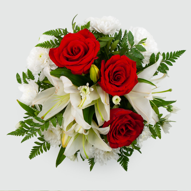 Композиция в кашпо Моменты влюбленности