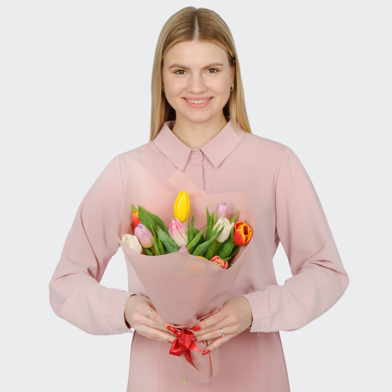 Букет 11 тюльпанов микс