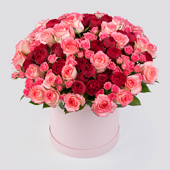 Букет в коробке Сезон страсти (51 роза)