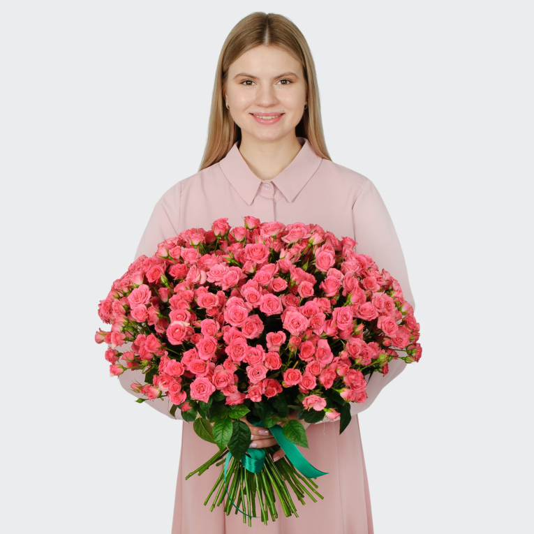 Букет 51 кустовая роза Лидия (50 см)