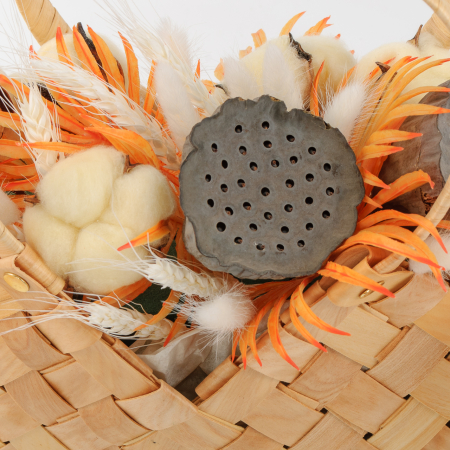 Букет в корзине Волшебный лотос