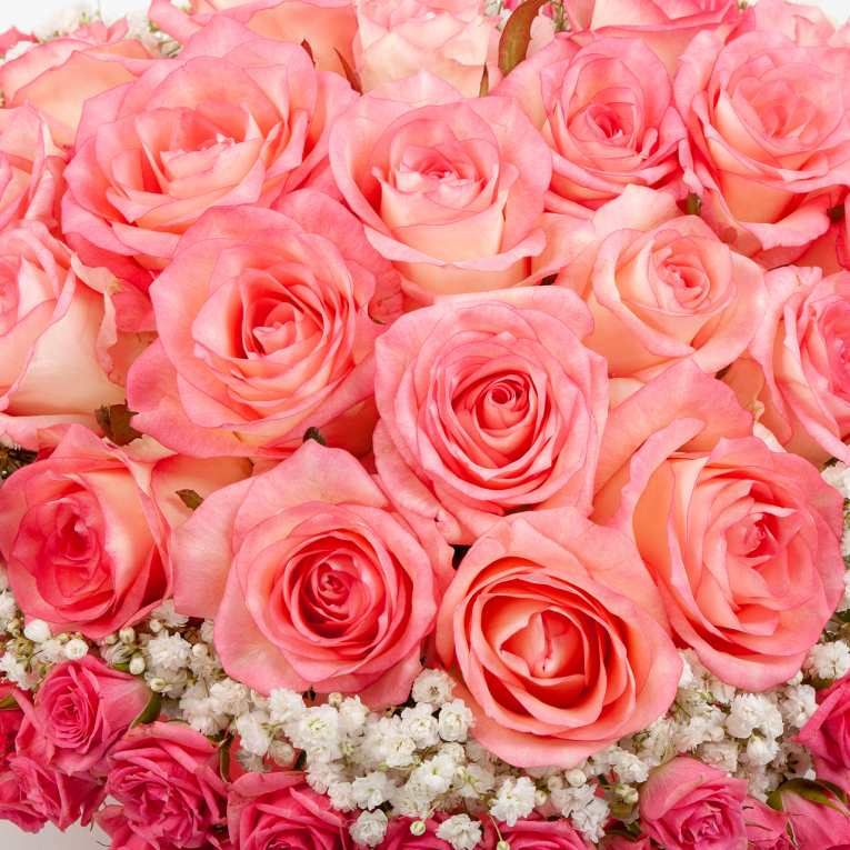 Букет в коробке Ягодная поляна (малая)