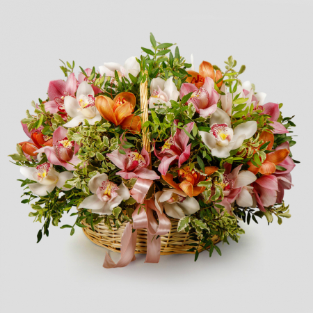 Букет с орхидеями в корзине Все о Еве
