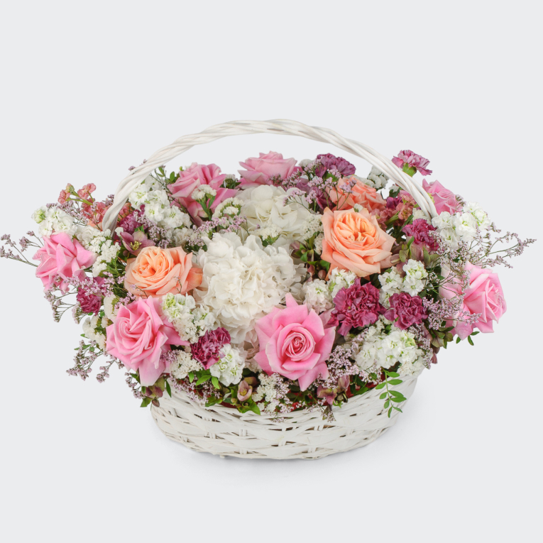 Букет в корзине Цветочное кружево