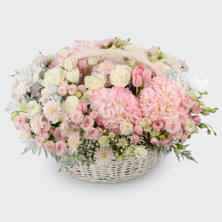 Букет в корзине Ласковый рассвет
