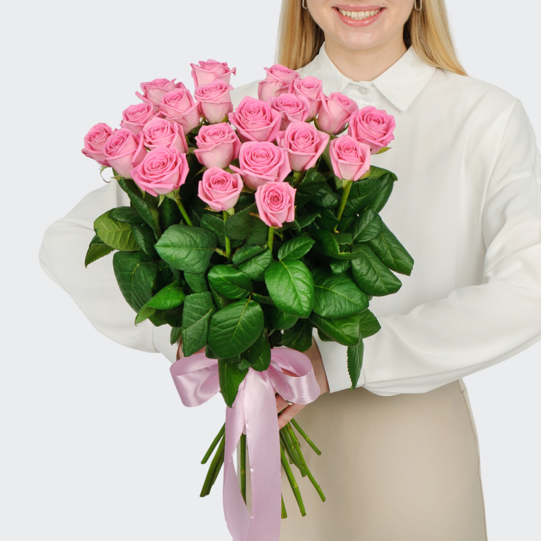 Букет 21 роза Розовая звезда