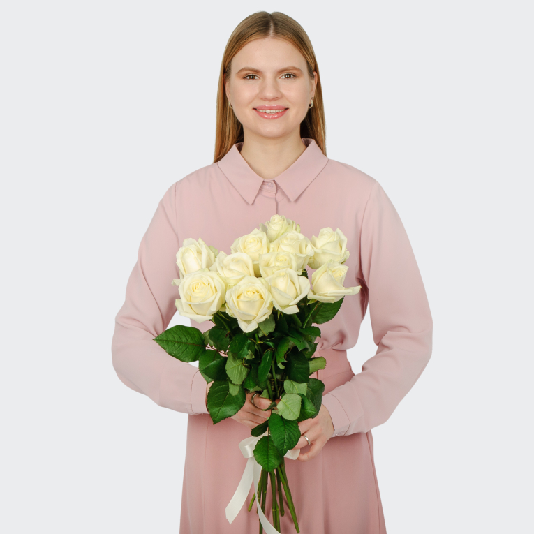 Букет 11 роз Аваланш 60/70 см