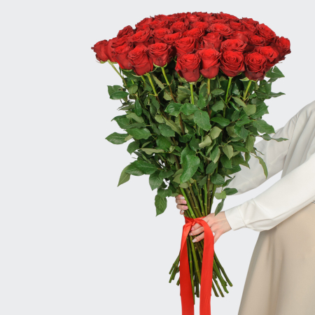Букет 51 роза Высокие чувства