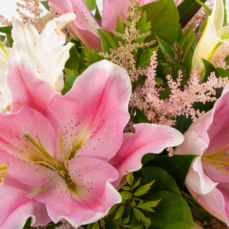 Букет в кашпо Сладкие игры