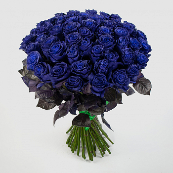 Букет 51 роза Синее озеро