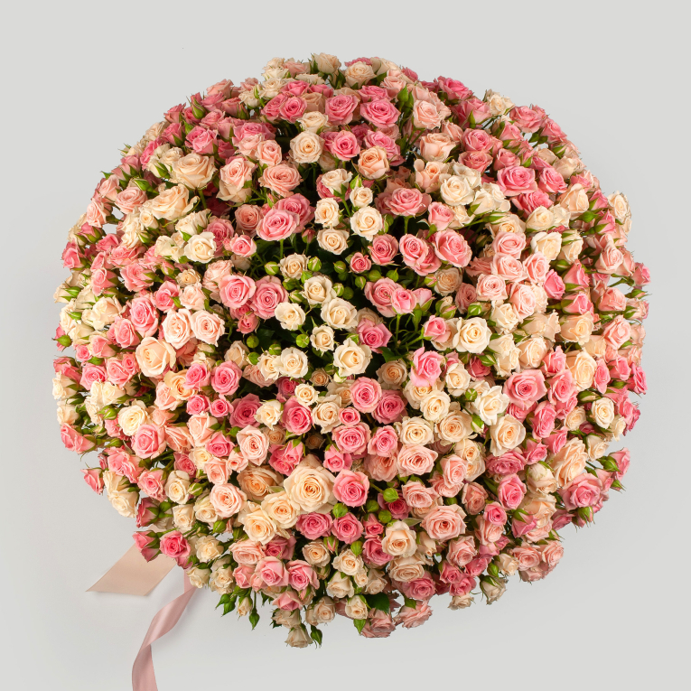Букет 101 кустовой розы Сладкая нега