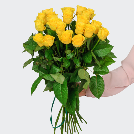 Букет 21 роза Илиос