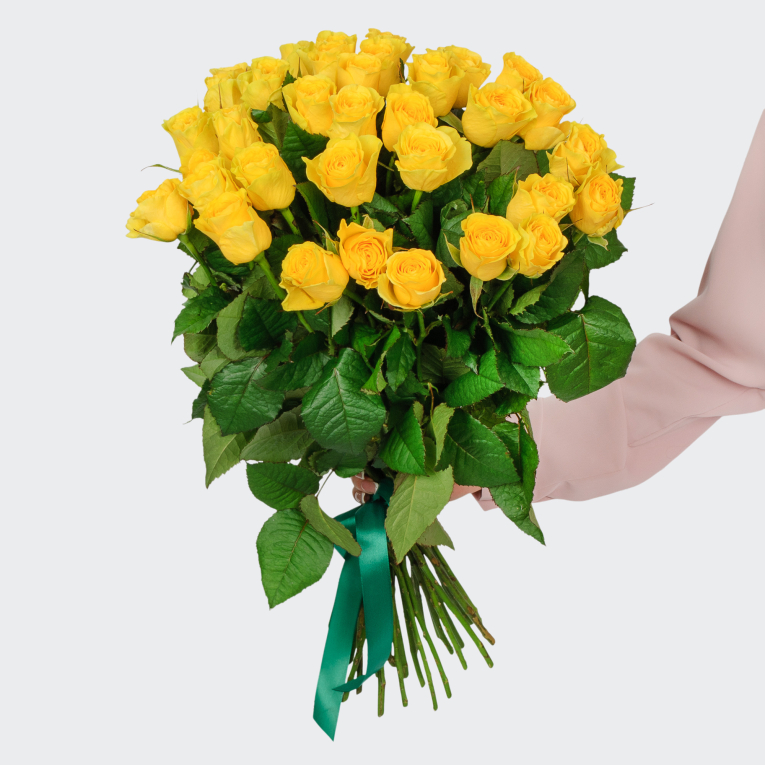 Букет 35 роз Илиос