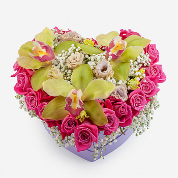 Букет в коробке Сердце тропиков (мини)