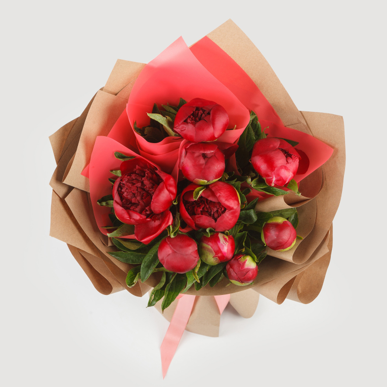 Букет из 9 пионов Дивный час