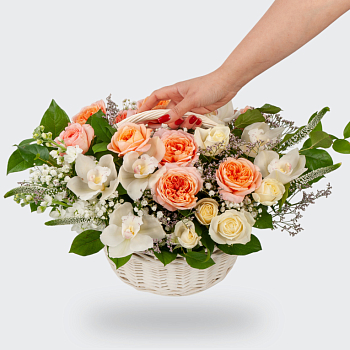 Букет в корзине Небесный дар