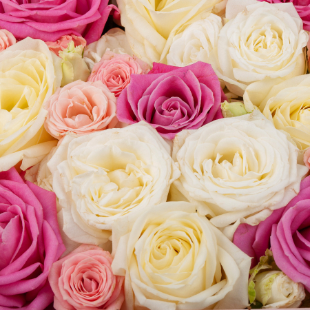 Розы в коробке Розовое конфетти