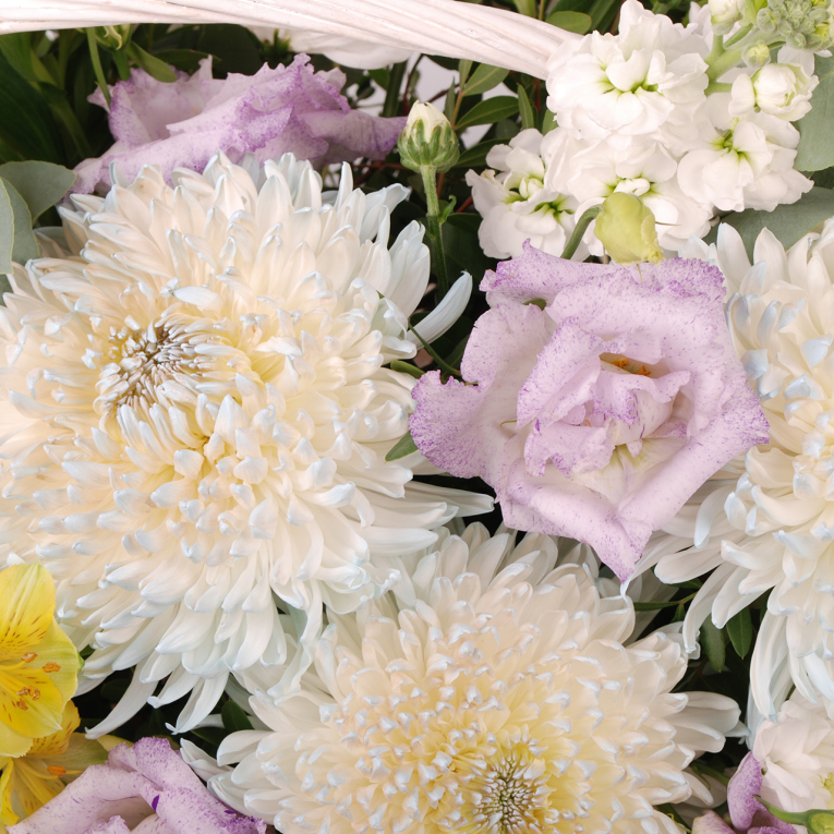 Букет в корзине Белая чайка