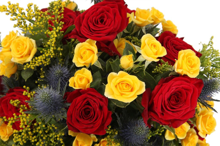 Букет Летнее торжество в кашпо