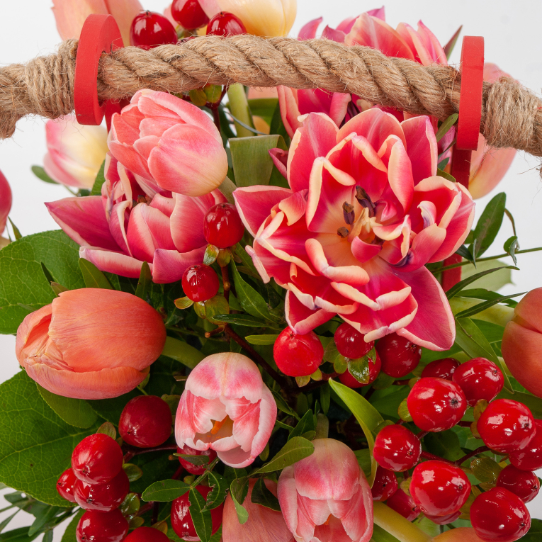 Букет в кашпо Счастливый привет