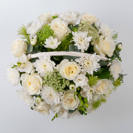 Букет в корзине Белая леди
