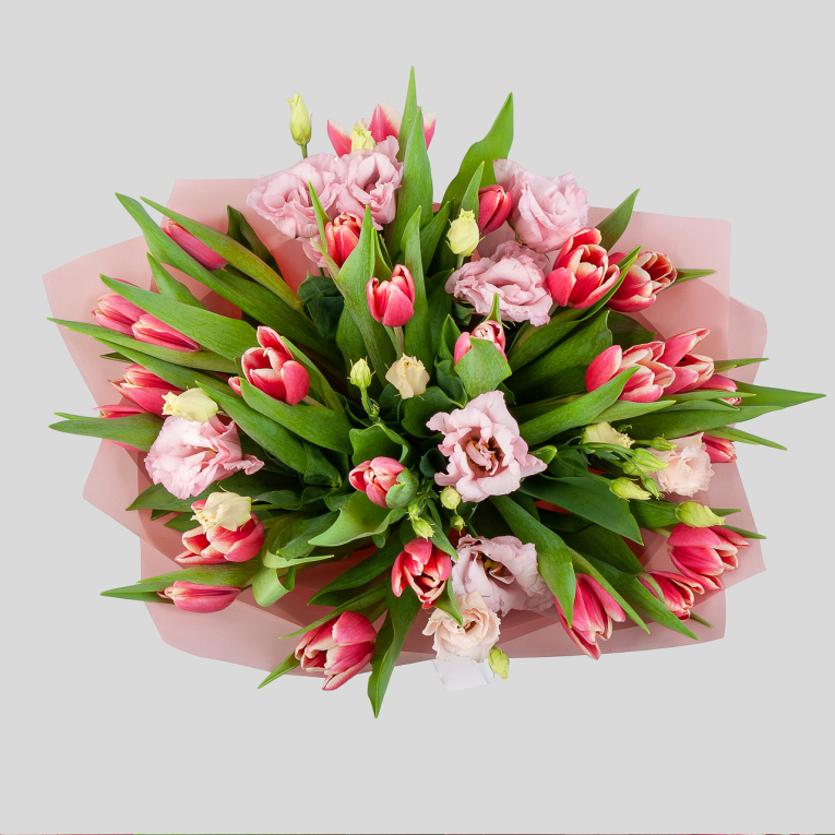 Букет Весенняя палитра (розово-алая)