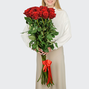 Букет 19 роза Высокие чувства