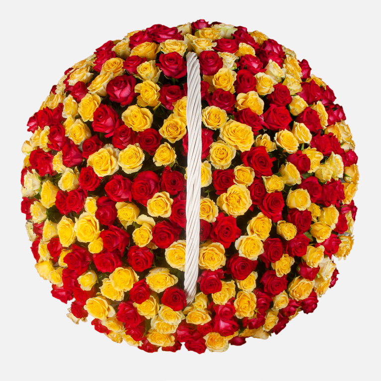 Букет в корзине Вспышки пламени (251 роза)