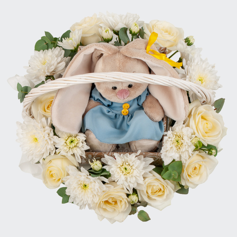 Букет в корзине Белая полянка