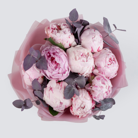 Букет из 9 пионов Изабель