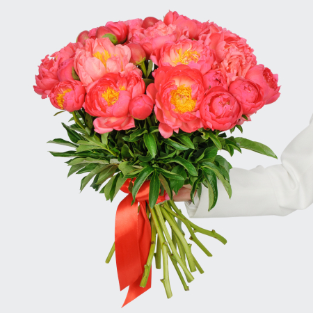 Букет 25 пионов В порыве чувств