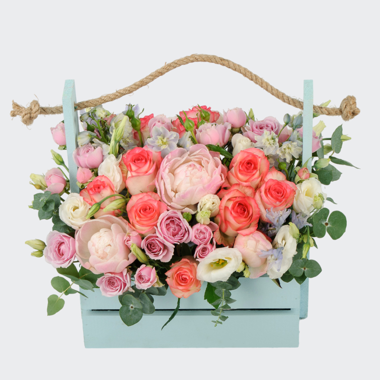 Букет в кашпо Нежный бриз