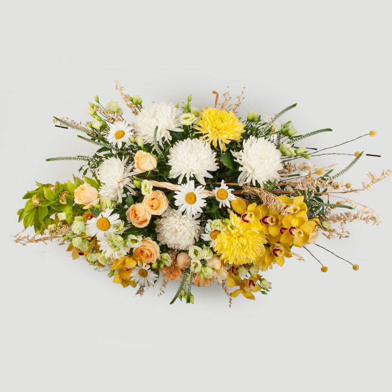 Букет в корзине Огни Авалона