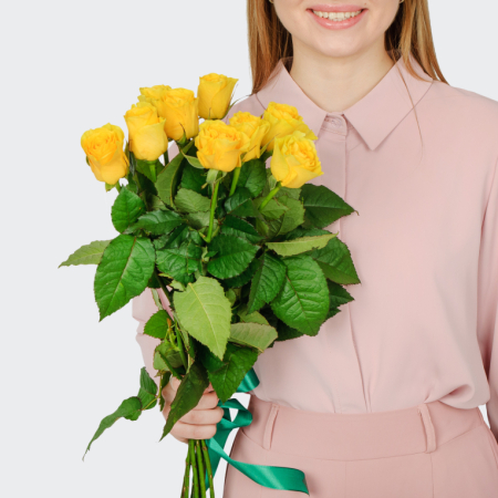 Букет 9 роз Илиос