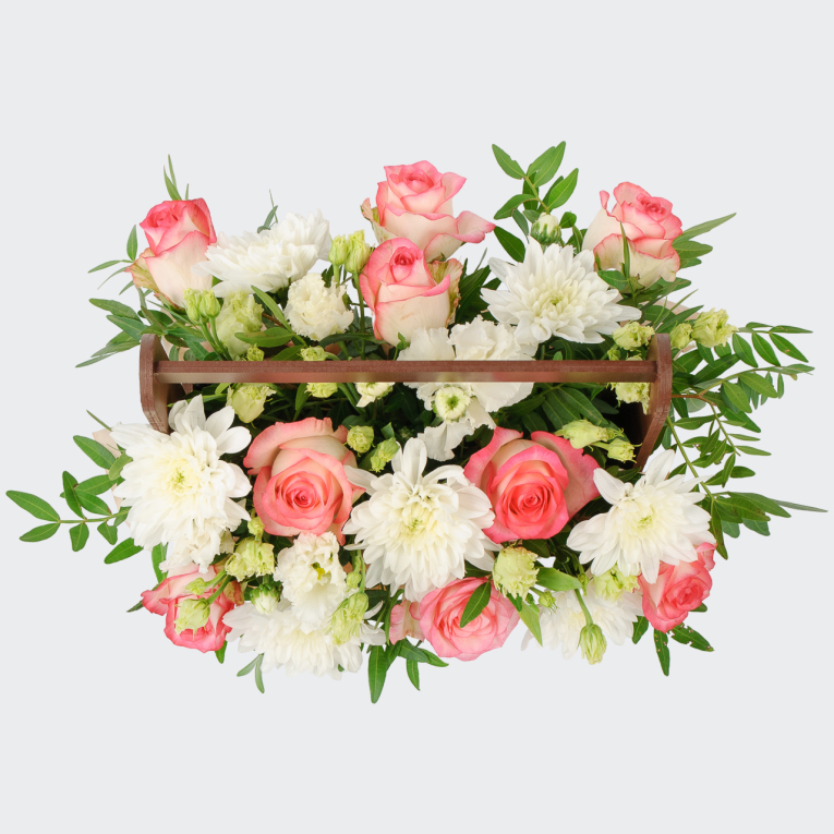 Букет в ящике Весна на Заречной улице